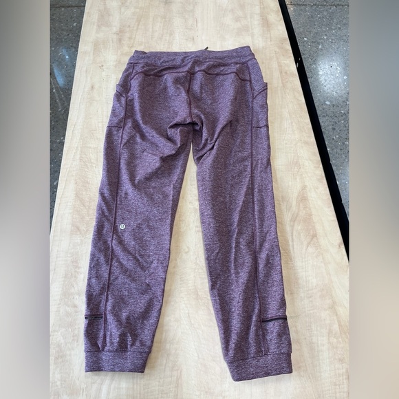 Lululemon Base Runner Pant III Fleece Lined Sz 12 - Picture 5 of 9